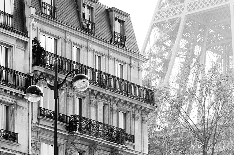 Immeuble géré par PIRIA, vue sur la tour Eiffel